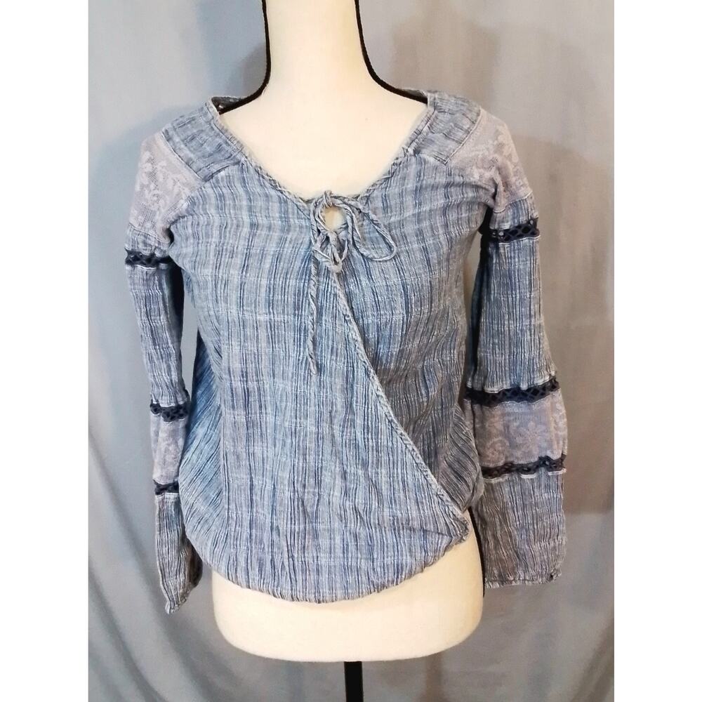 Knox Rose; Blue blouse
